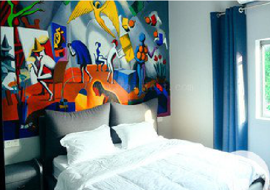 桂东对于酒店的墙体彩绘而言更注重哪些方面？